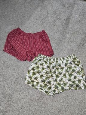 Briggs New York Palm Tree Print Shorts & Striped Maroon Lounge Shorts